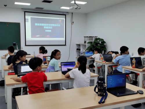 泰達街道綜合文化服務中心 以3D打印技術點燃青少年科技夢想